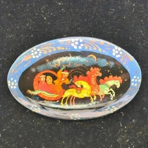 Russian Wooden Brooch Hand Painted Horses with Carriage signed